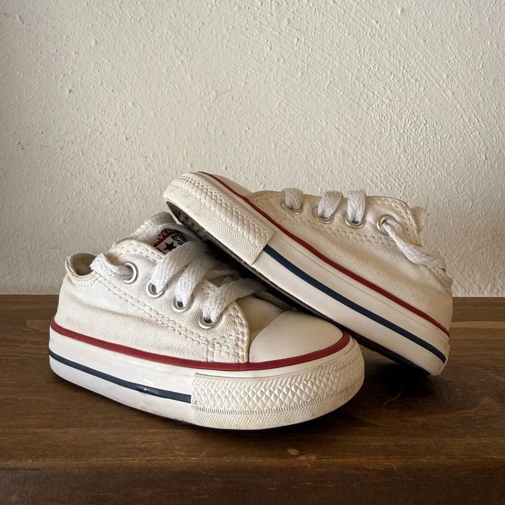 Lot of 2 Converse Chuck Taylor All Star Toddler Sneakers White Size 4 High Low